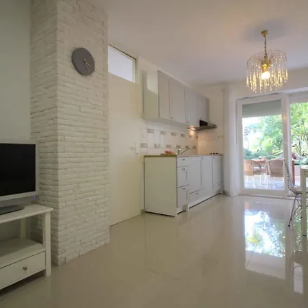 In - Istrien 42143 Apartment *